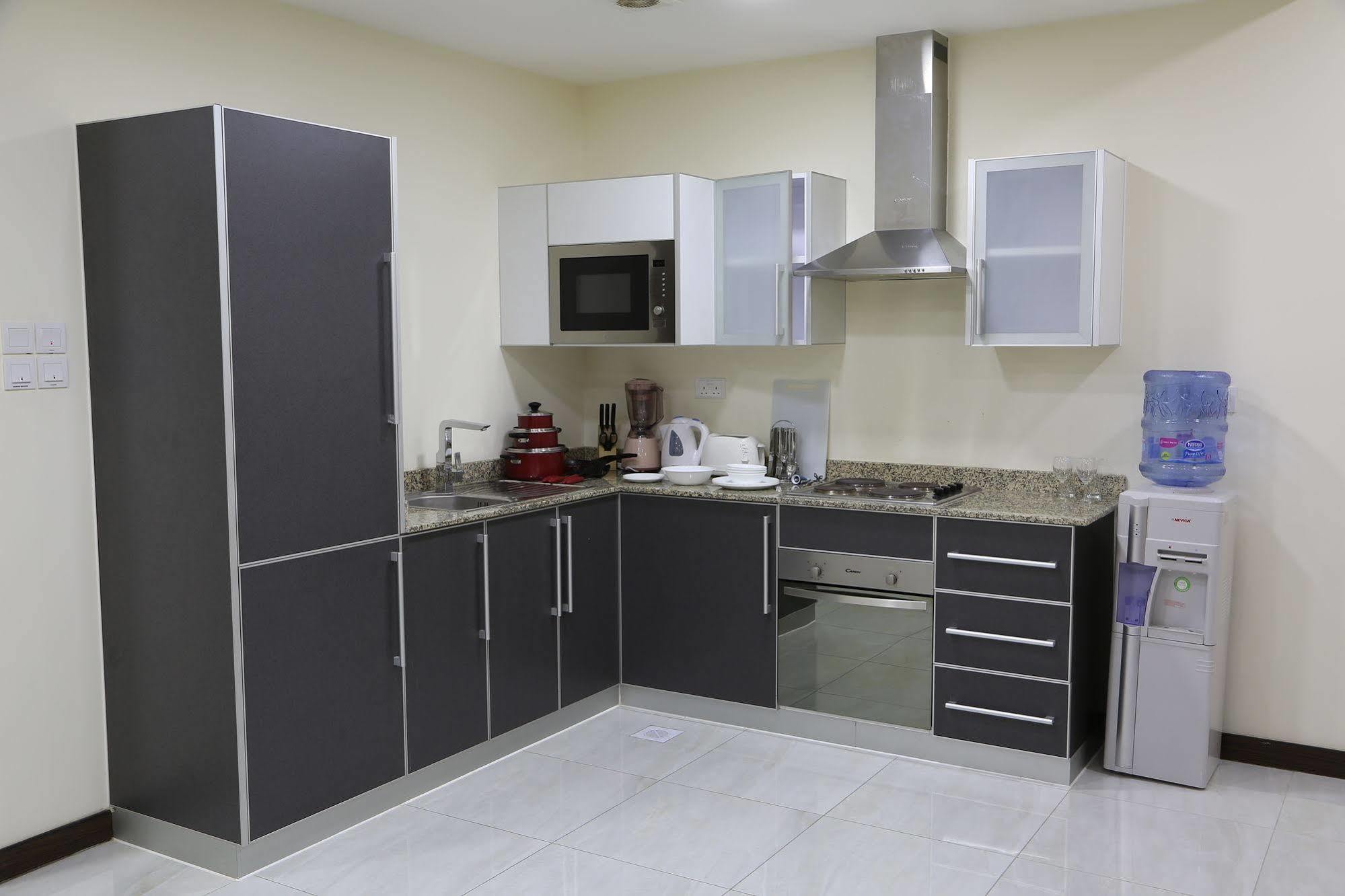 Belle Tower Luxury Apartments Manáma Kültér fotó
